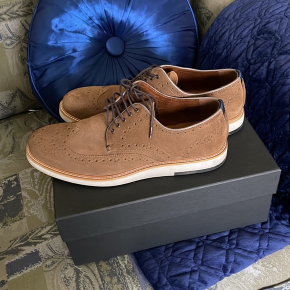 Mens Shoes - Picture 3 of 8